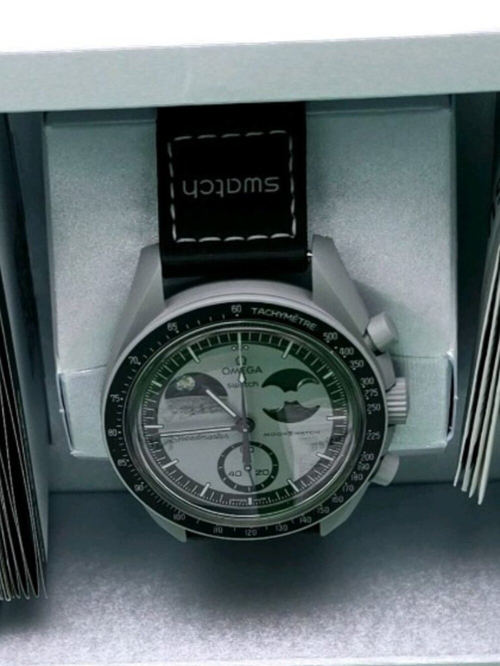 OMEGA x Swatch MoonSwatch Mission to Earthphase Bioceramic Quartz Chronograph